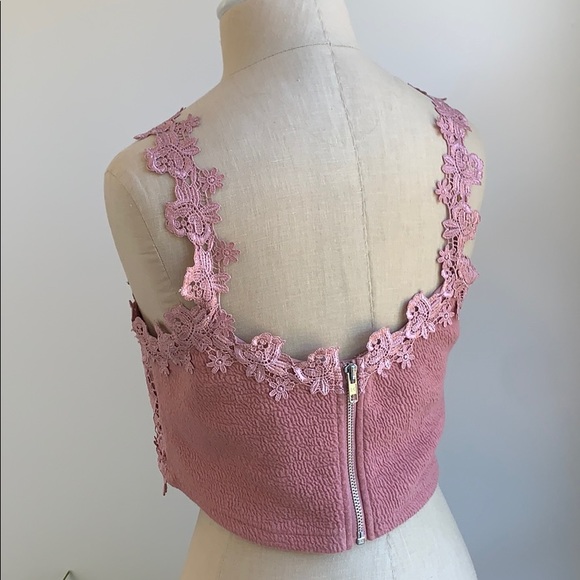 Topshop Dusty Pink Lace Crop Top - Picture 4 of 6